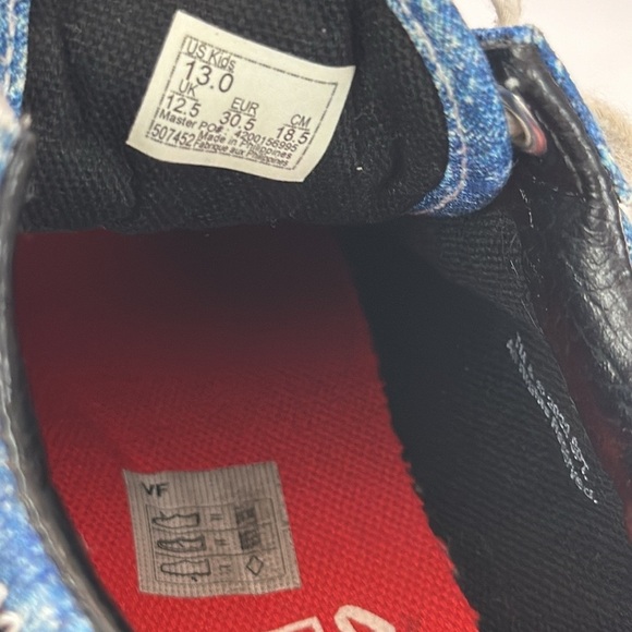 Vans X Cobra Kai Old Skool Sneakers Size 13 - Picture 12 of 16